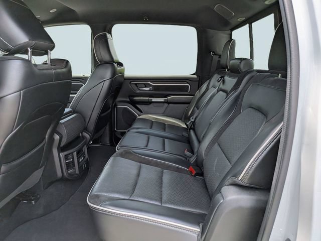 Used 2025 RAM 1500 Laramie AWD/4WD image 13