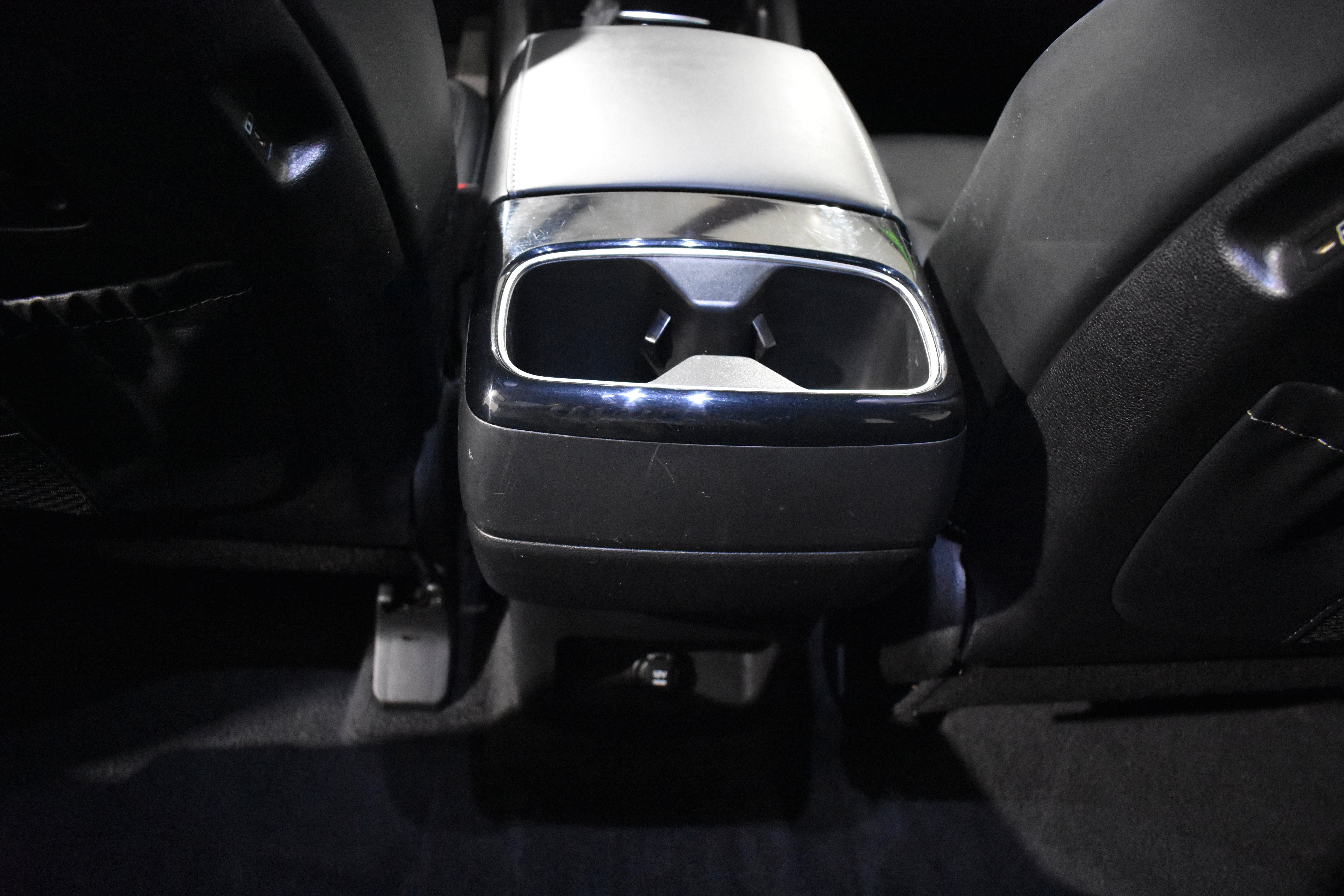 Used 2025 Kia Telluride S image 30