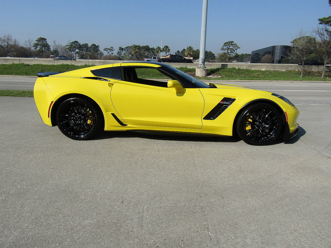 Used 2017 Chevrolet Corvette Z06 image 4
