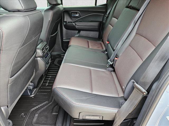 Used 2024 Honda Ridgeline Black Edition image 18