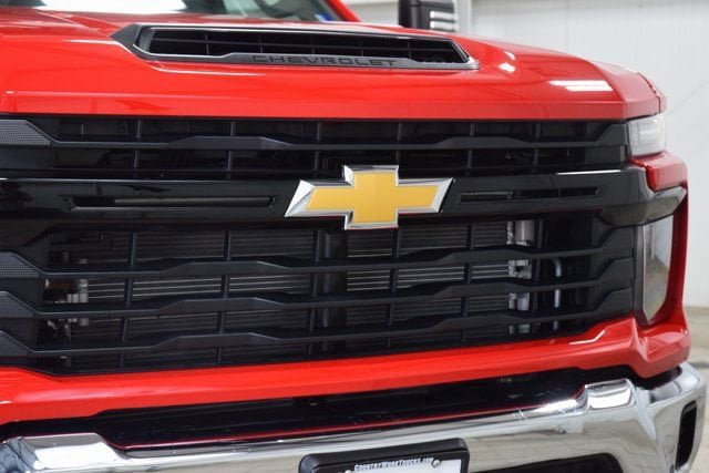 New 2025 Chevrolet Silverado 3500 W/T w/ WT Convenience Package AWD/4WD image 5