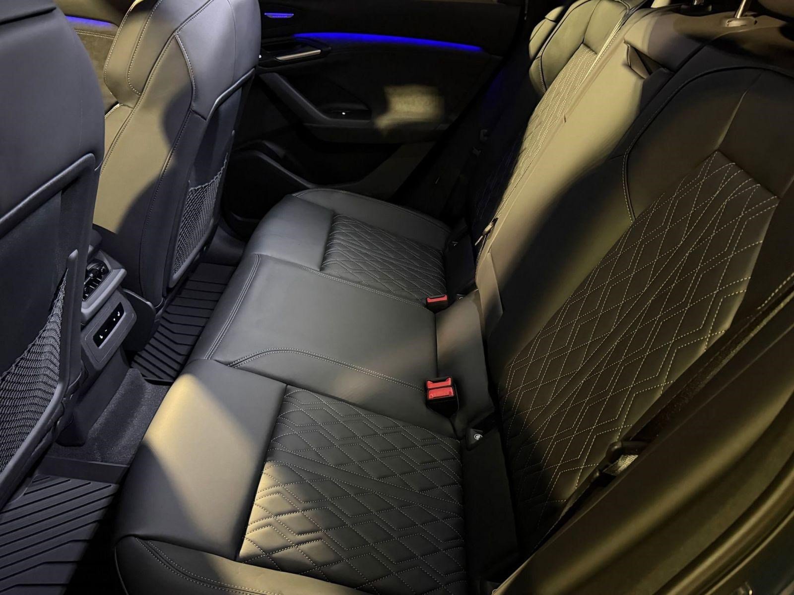 New 2027 Audi SQ6 e-tron Prestige AWD/4WD image 25