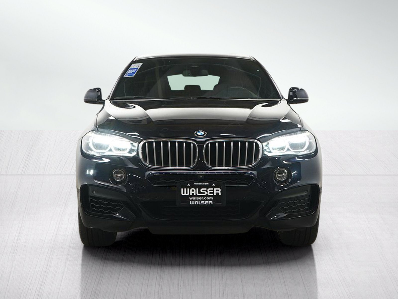 Used 2019 BMW X6 xDrive50i w/ M Sport Package AWD/4WD image 9