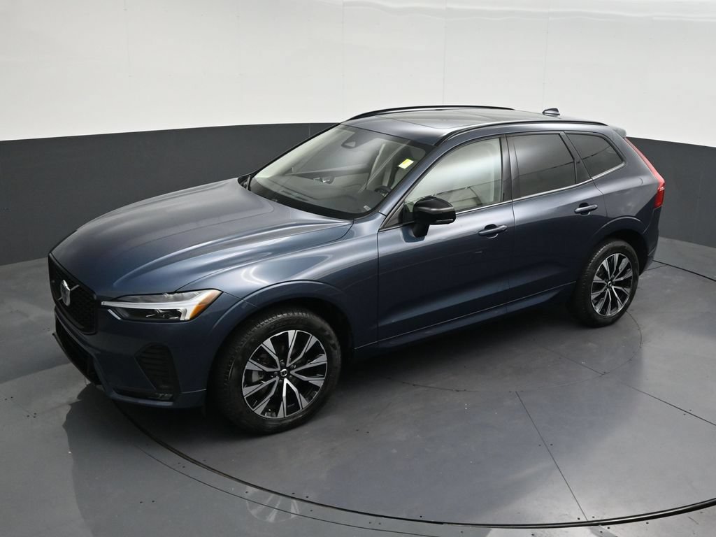 Certified 2024 Volvo XC60 B5 Core AWD/4WD image 18