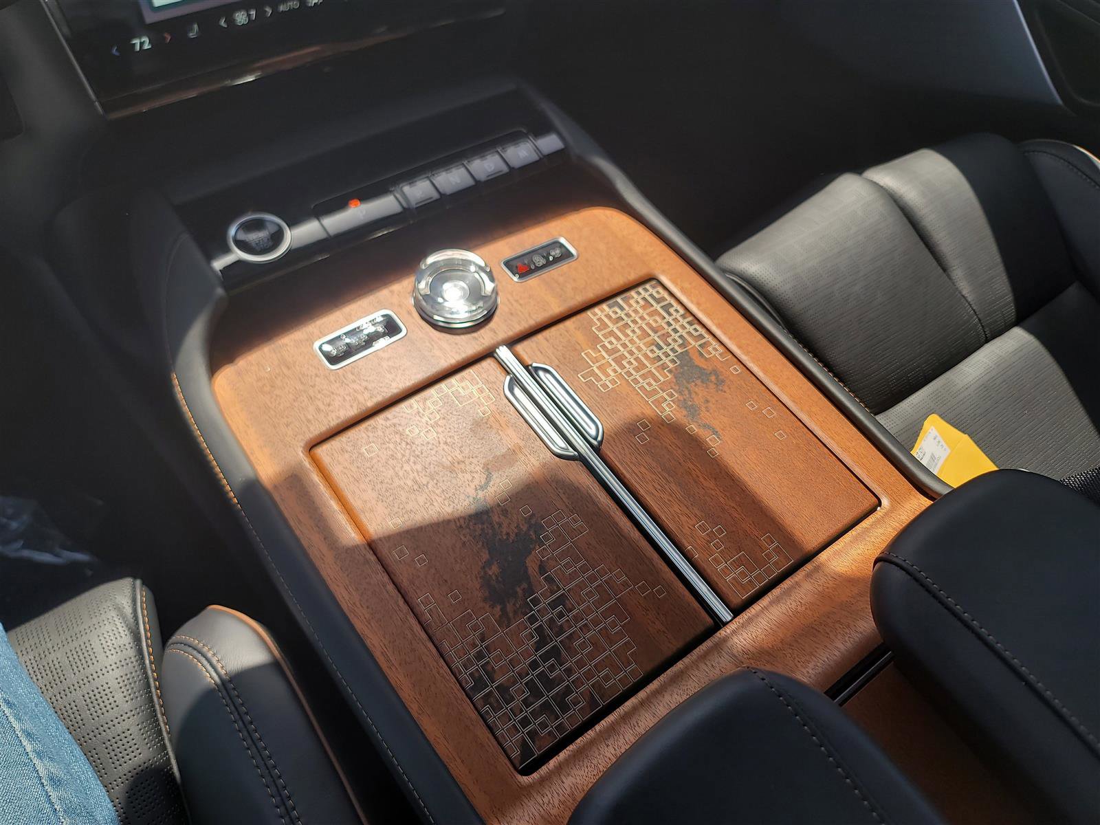 New 2025 Lincoln Navigator L Black Label image 20