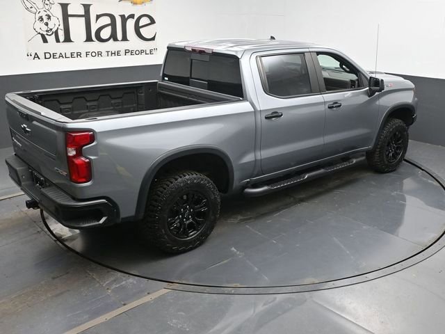 Used 2023 Chevrolet Silverado 1500 ZR2 image 39