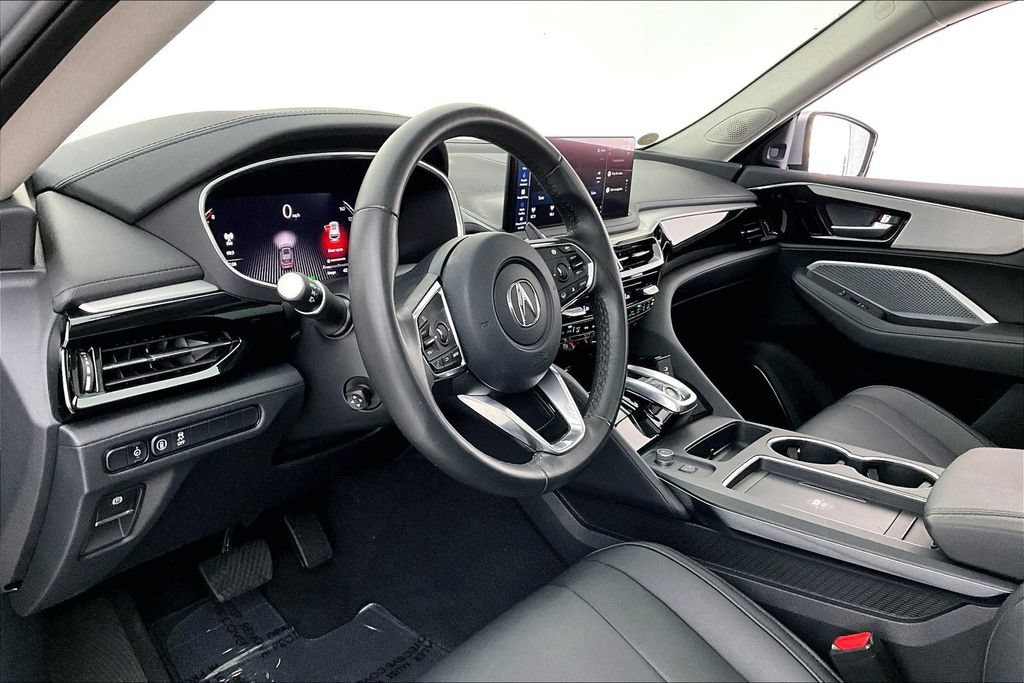 Certified 2025 Acura MDX FWD image 16