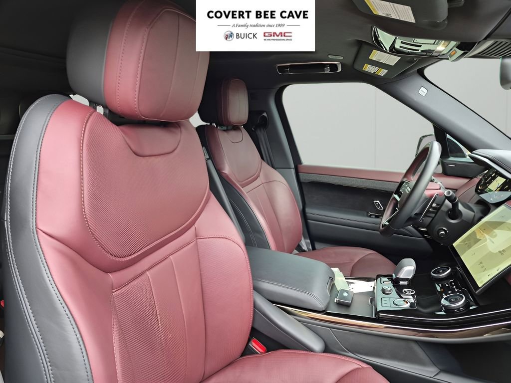 Used 2023 Land Rover Range Rover Sport SE Dynamic image 16