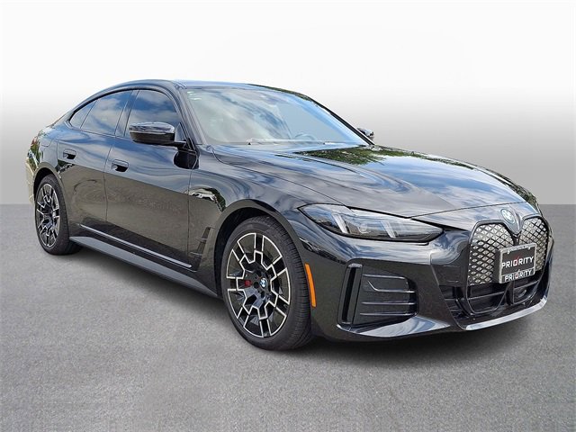 Used 2025 BMW i4 xDrive40i w/ M Sport Package image 3