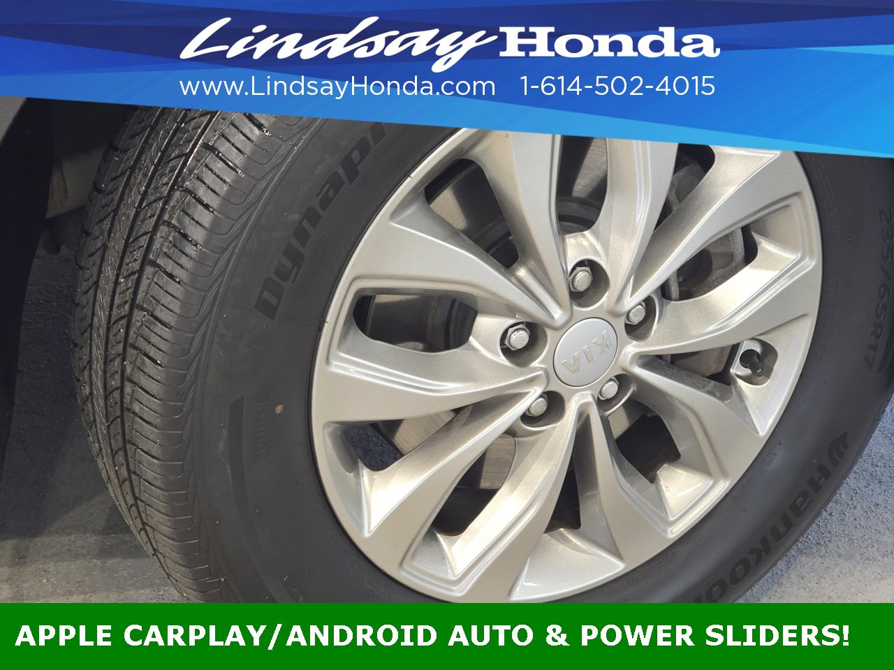 Used 2019 Kia Sedona LX image 24