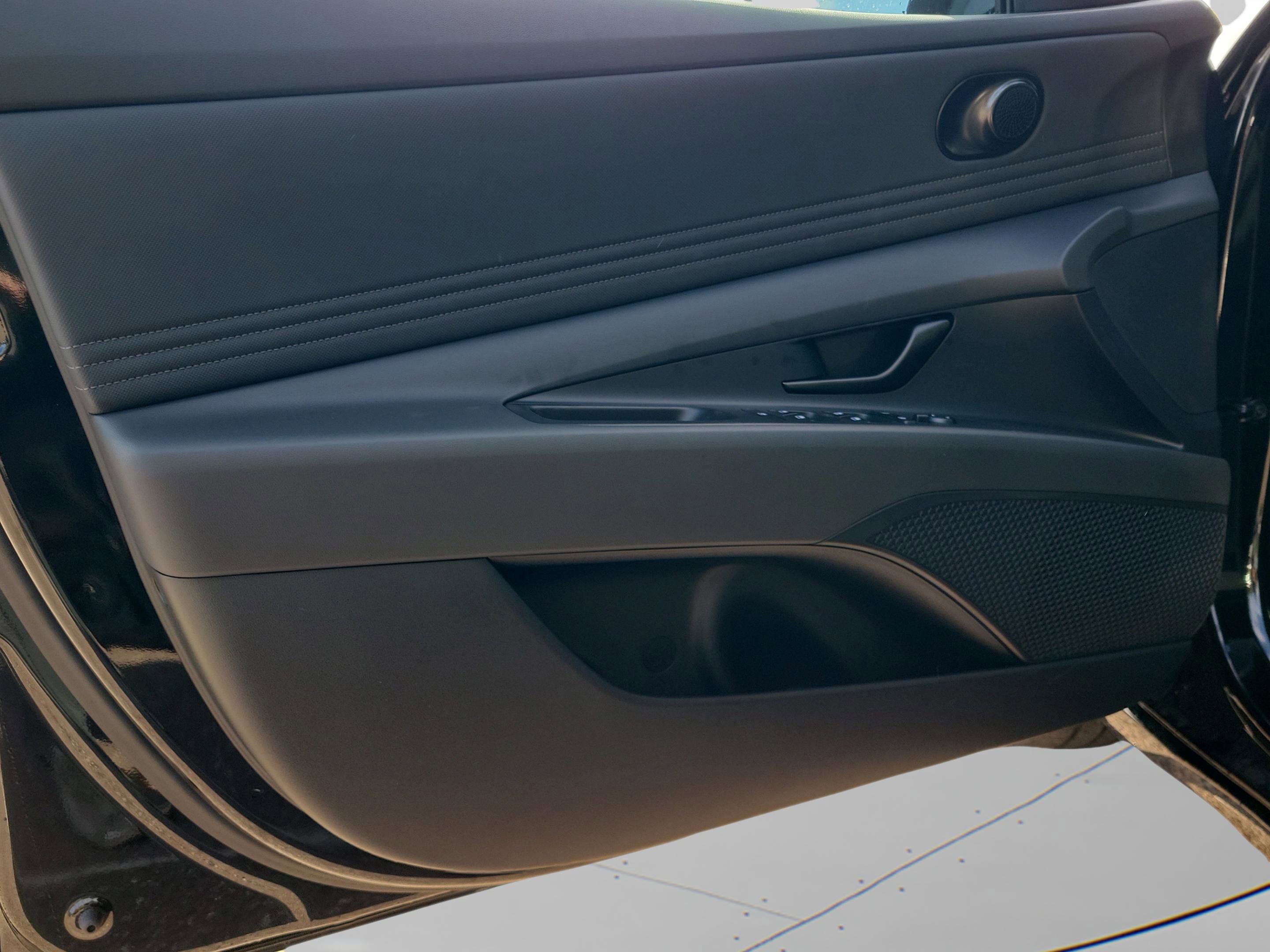 New 2026 Hyundai Elantra SEL Sport image 17