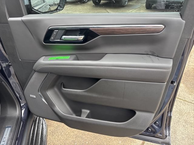 New 2026 Chevrolet Suburban Premier w/ Sun And Tow Package AWD/4WD image 49