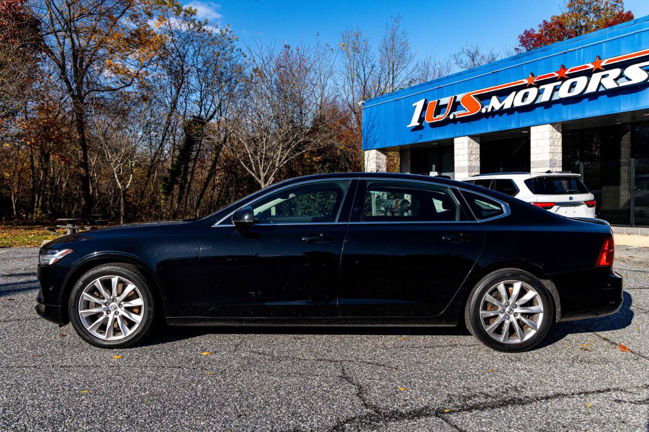 Used 2018 Volvo S90 T6 Momentum w/ Convenience Package AWD/4WD image 3