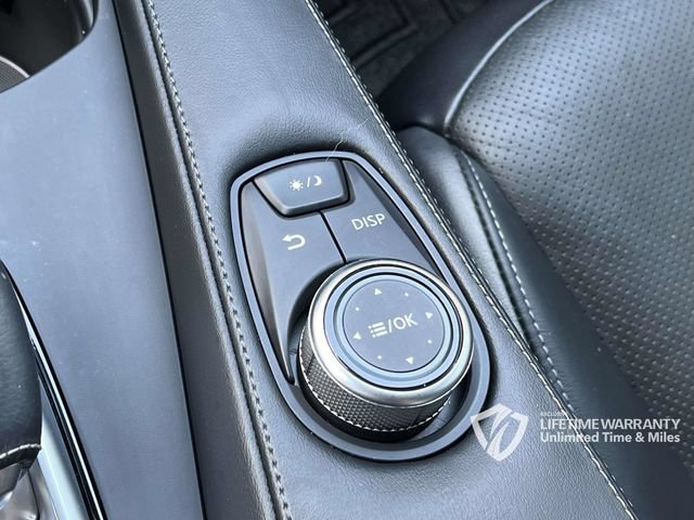 Used 2023 INFINITI QX55 Luxe w/ Cargo Package AWD/4WD image 39