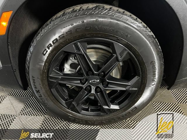 Used 2023 Chevrolet Blazer LT w/ Midnight/Sport Edition FWD image 25
