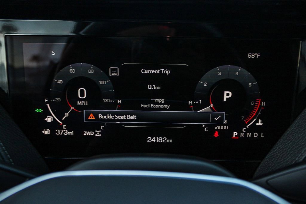 Used 2025 GMC Yukon XL Denali image 24