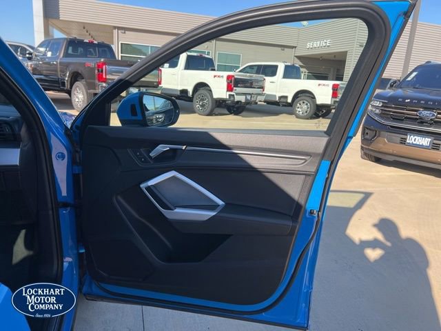 Used 2023 Audi Q3 2.0T Premium image 22