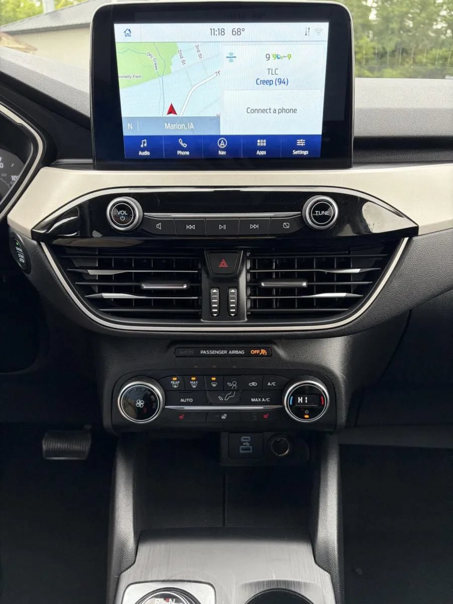 Used 2020 Ford Escape SEL AWD/4WD image 22