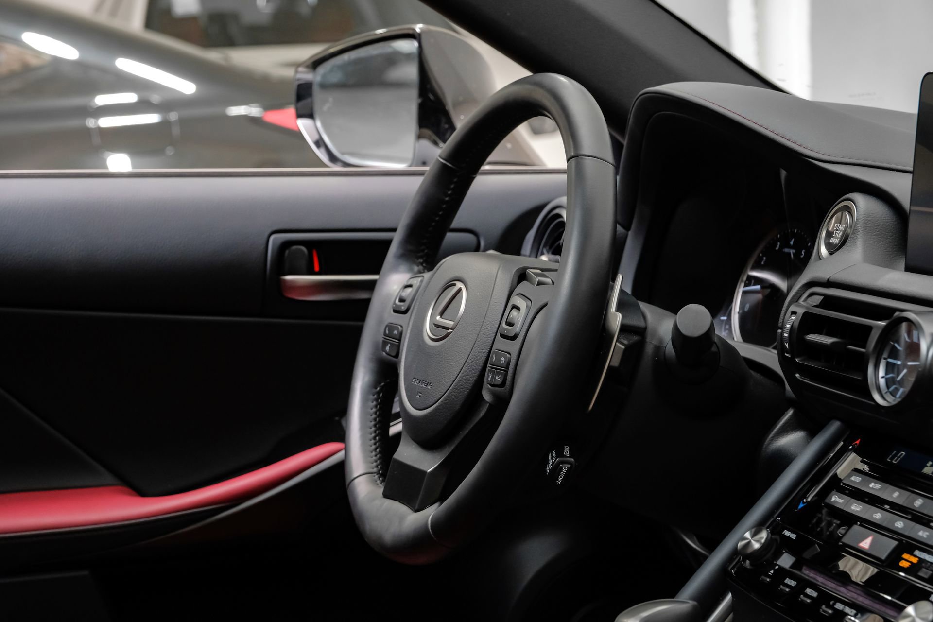 Used 2025 Lexus IS 350 F Sport image 18