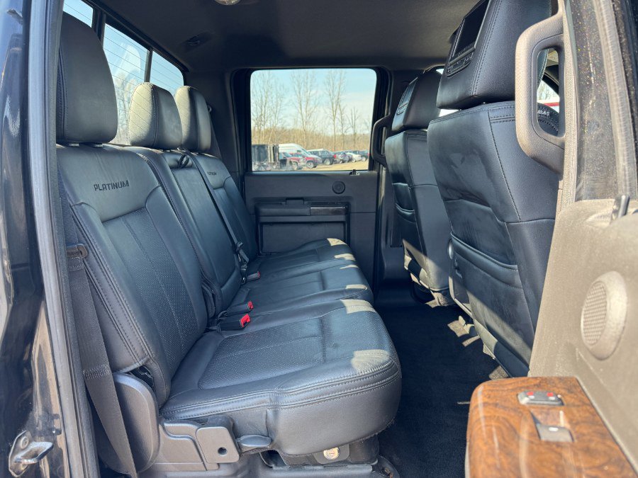 Used 2015 Ford F350 Platinum w/ Platinum Package image 17