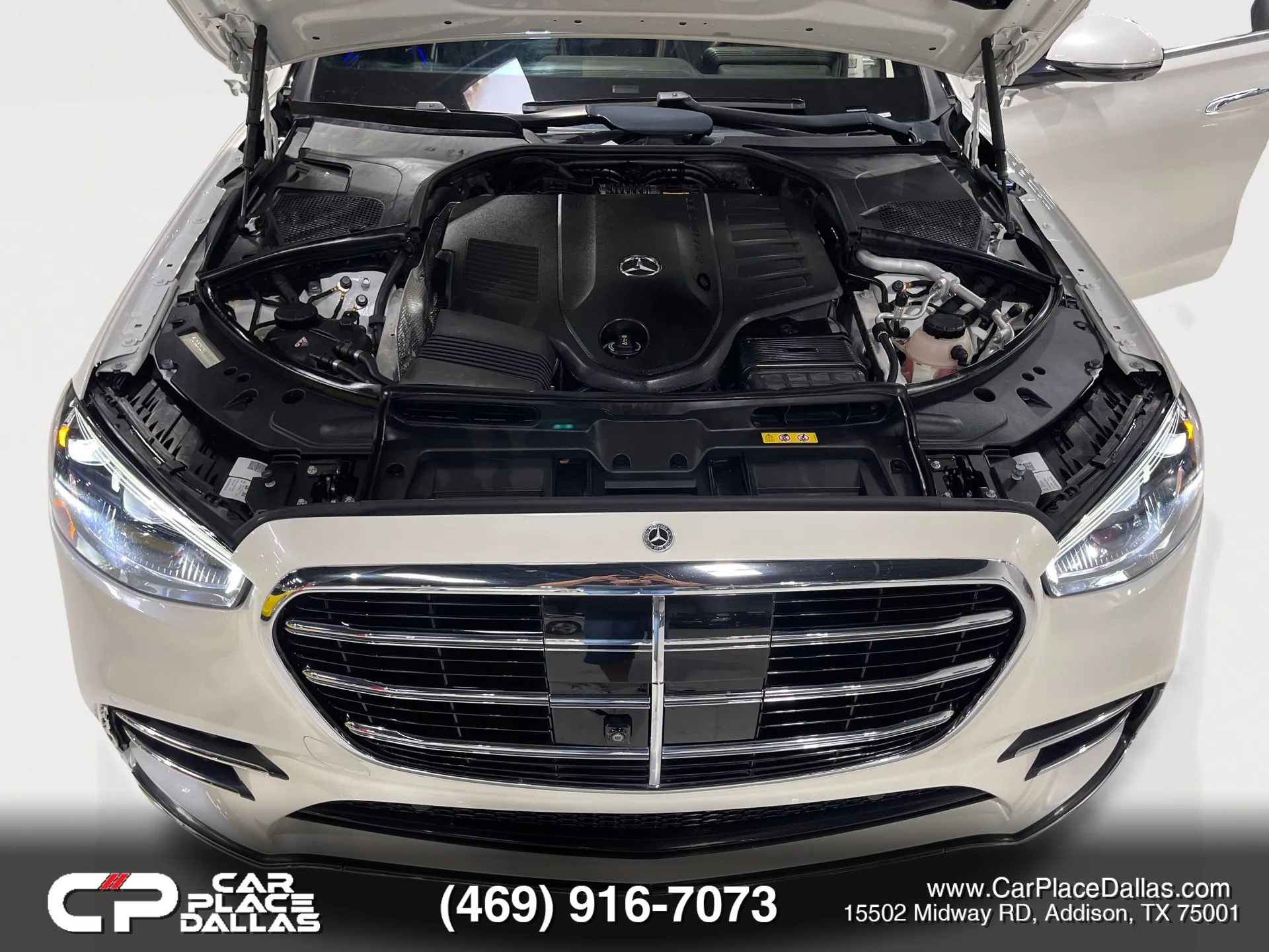 Used 2022 Mercedes-Benz S 500 4MATIC w/ AMG Line Package image 49