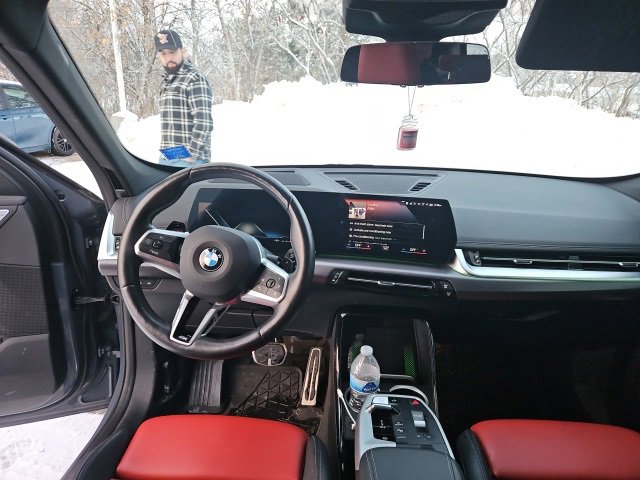 Used 2023 BMW X1 xDrive28i w/ Premium Package image 6