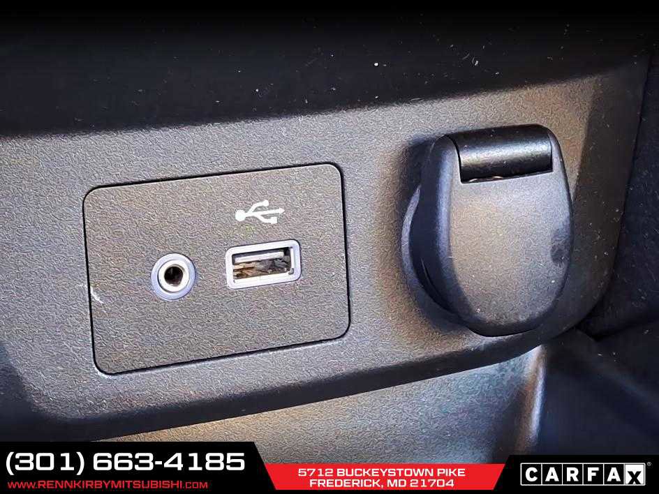 Used 2020 Nissan Rogue Sport SV w/ All-Weather Package image 44