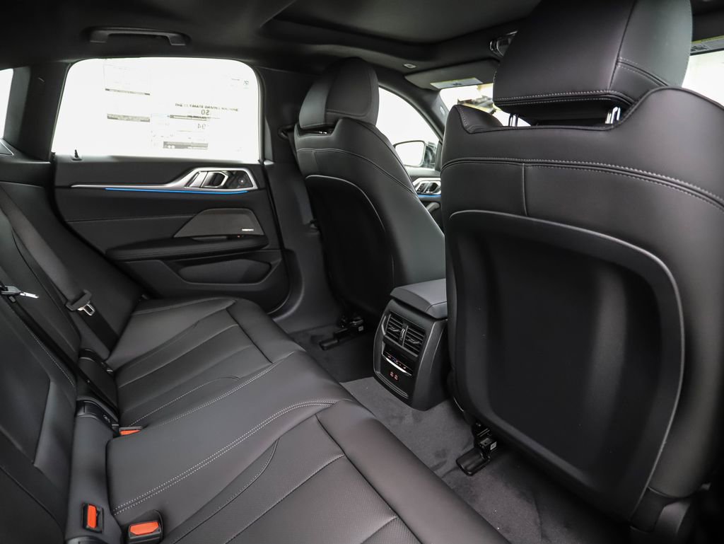 Used 2026 BMW i4 xDrive40i w/ Premium Package image 26