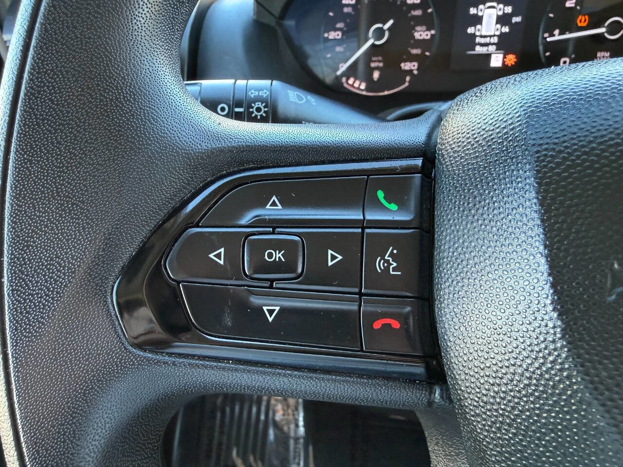 Used 2025 RAM ProMaster 2500 w/ Convenience Group image 30