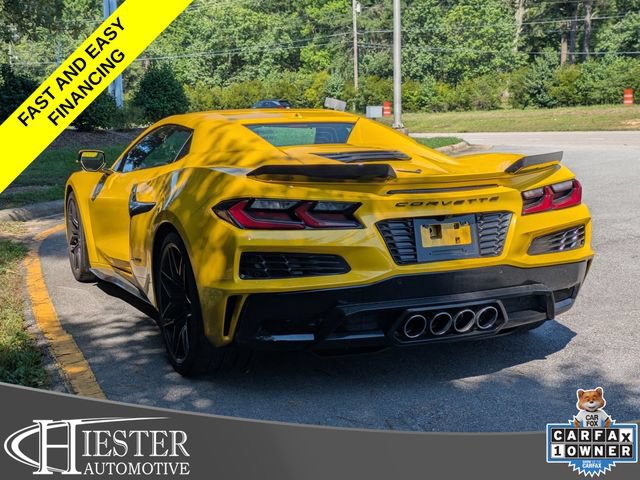 Used 2025 Chevrolet Corvette Z06 w/ Stealth Interior Trim Package RWD image 4