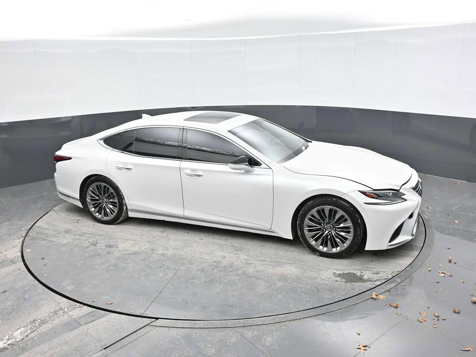 Used 2019 Lexus LS 500 w/ Interior Upgrade Package image 35
