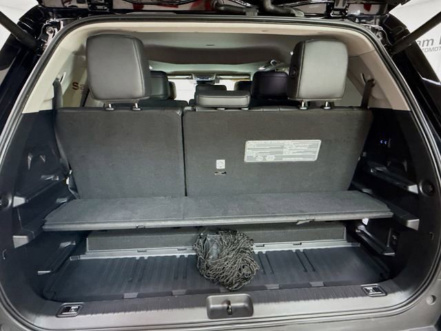 Used 2023 Toyota Sequoia Limited w/ Tow Technology Package image 27
