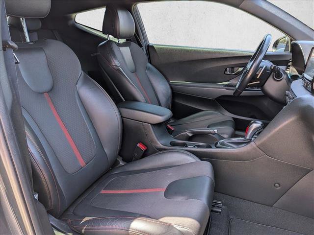 Used 2020 Hyundai Veloster Turbo FWD image 19