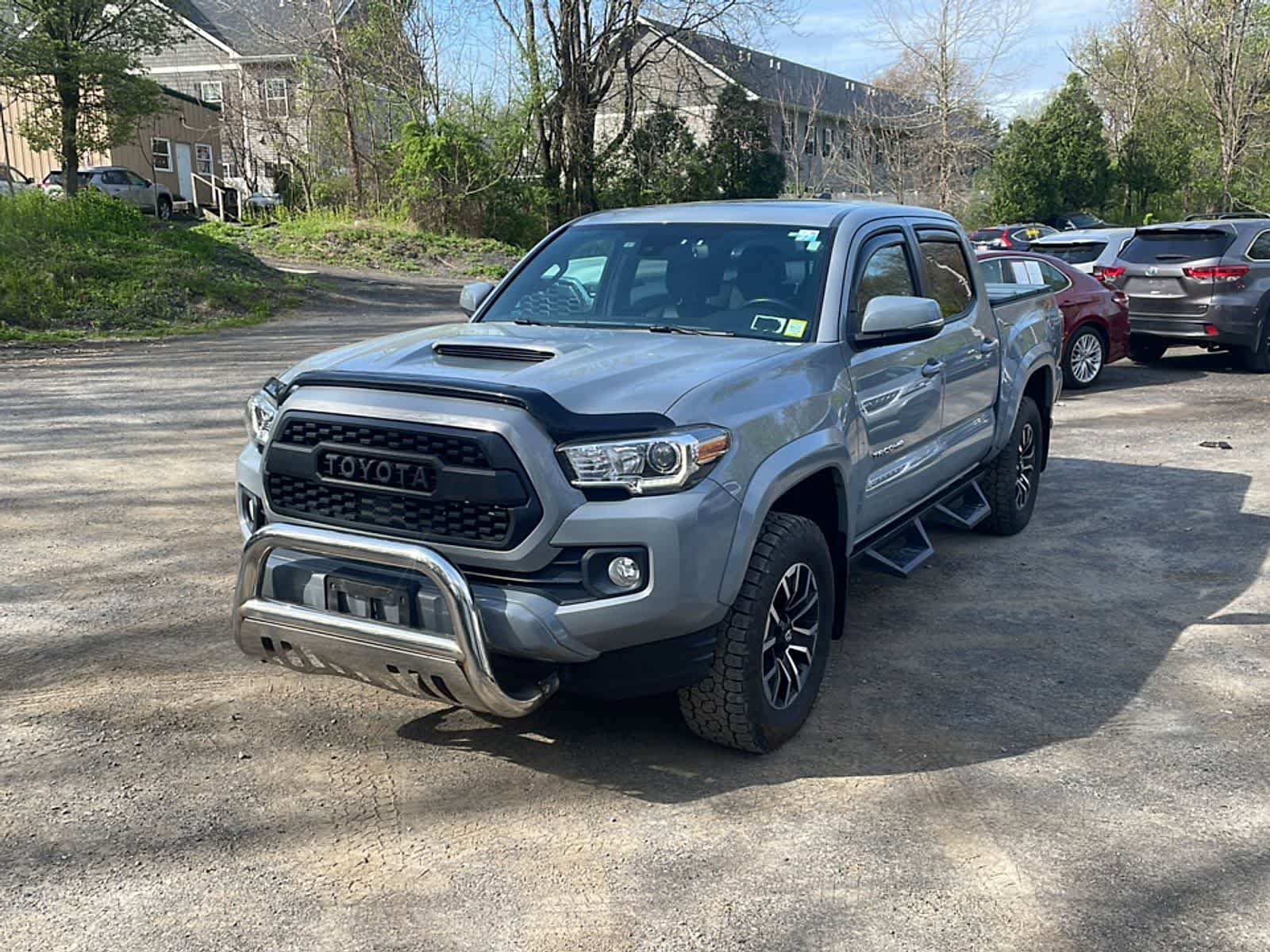 Used 2020 Toyota Tacoma TRD Sport w/ TRD Premium Sport Package AWD/4WD image 1
