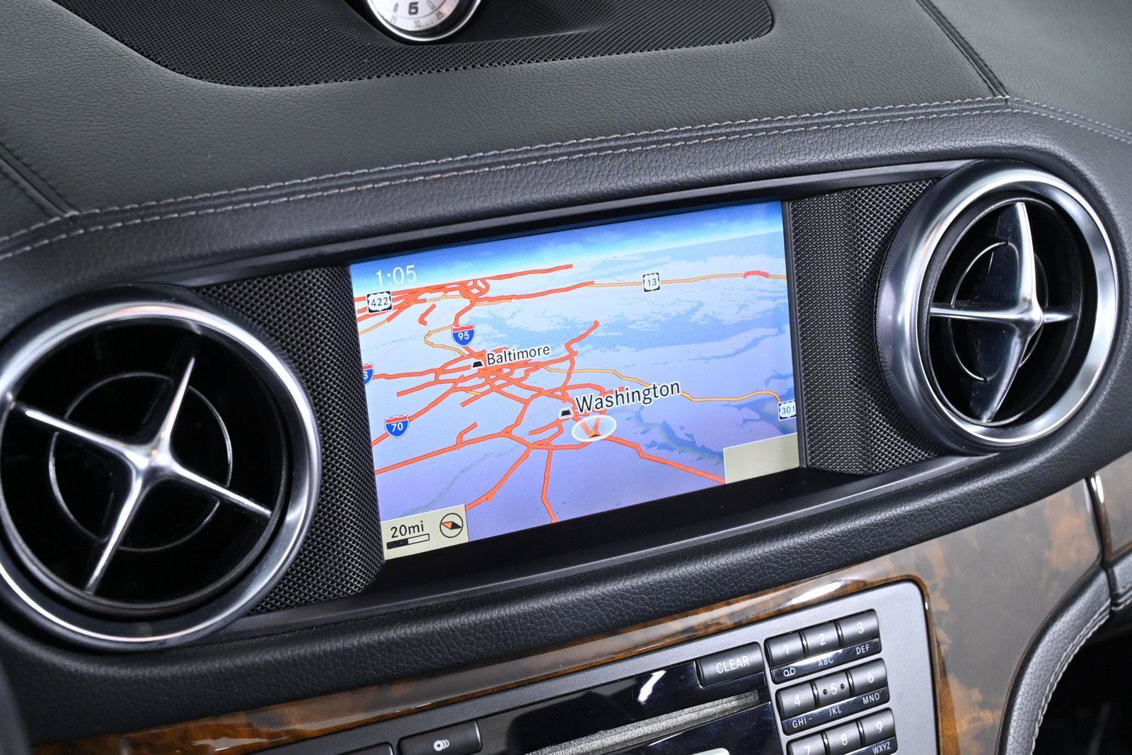 Used 2013 Mercedes-Benz SL 550 image 22