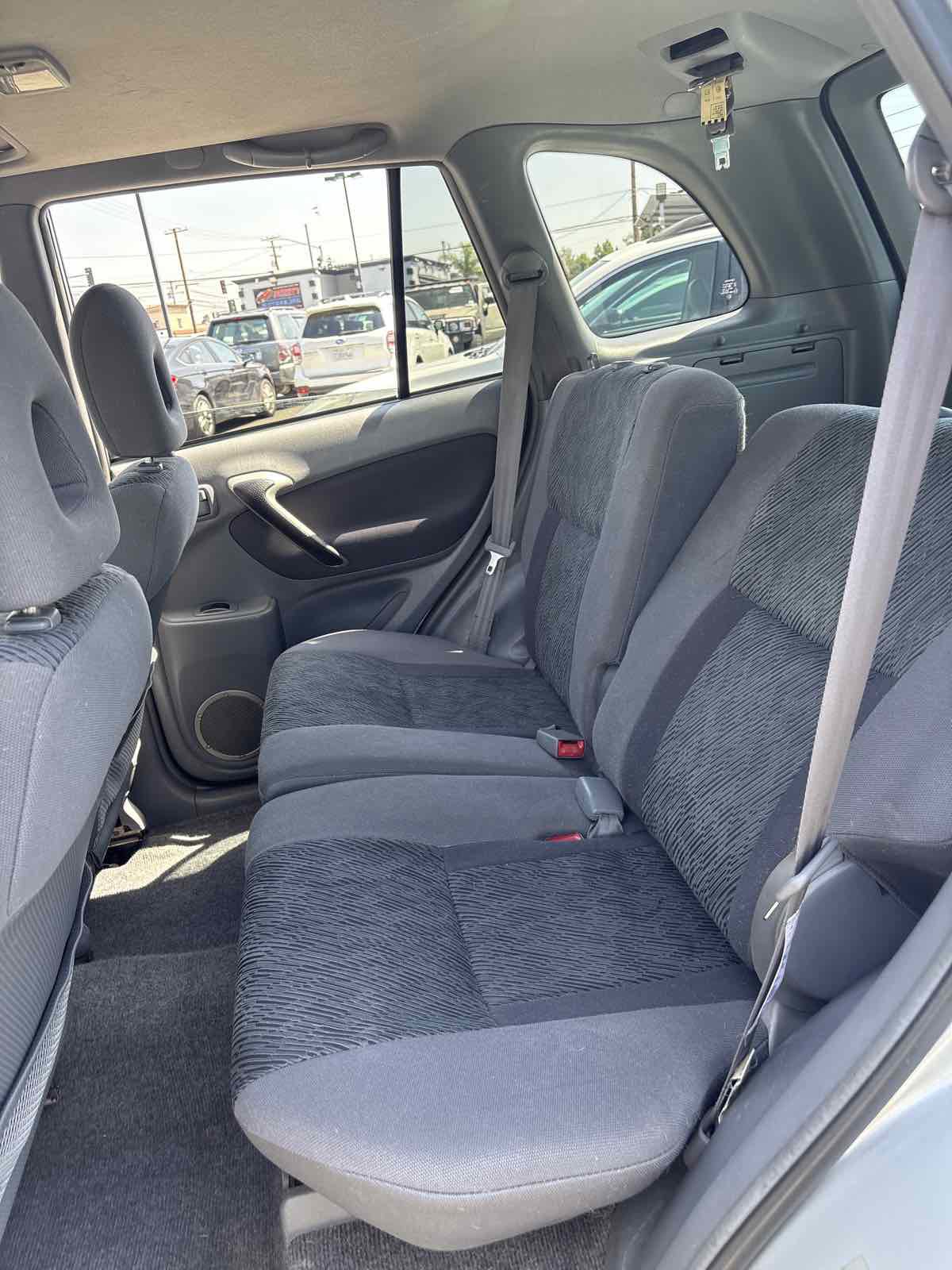 Used 2001 Toyota RAV4 2WD image 9
