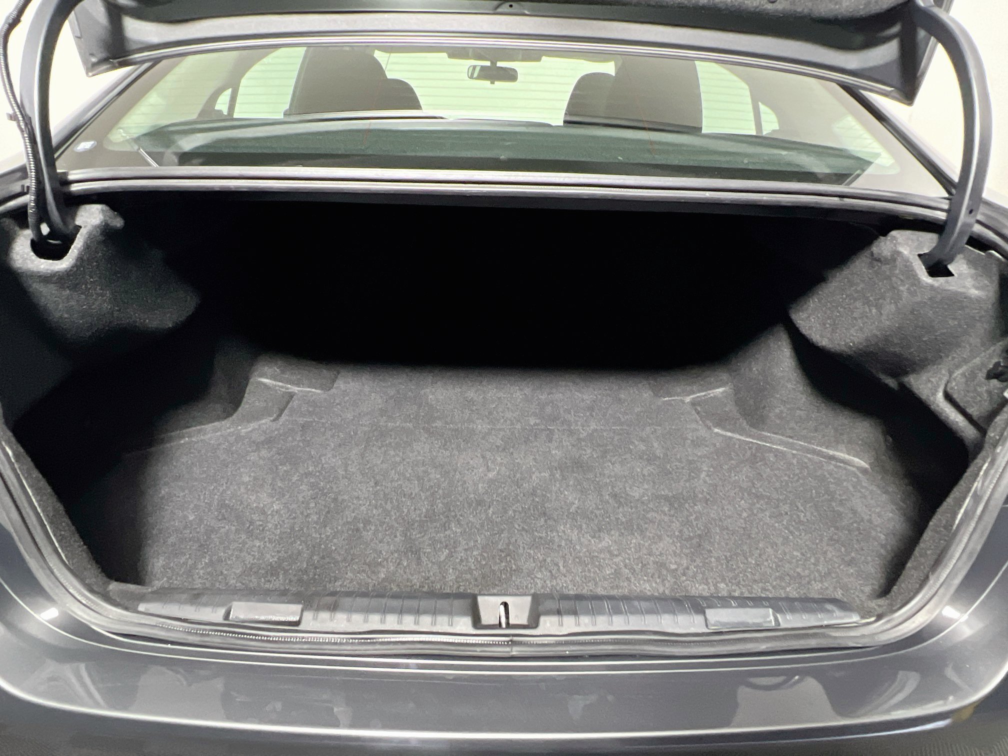 Used 2025 Subaru Legacy AWD/4WD image 31