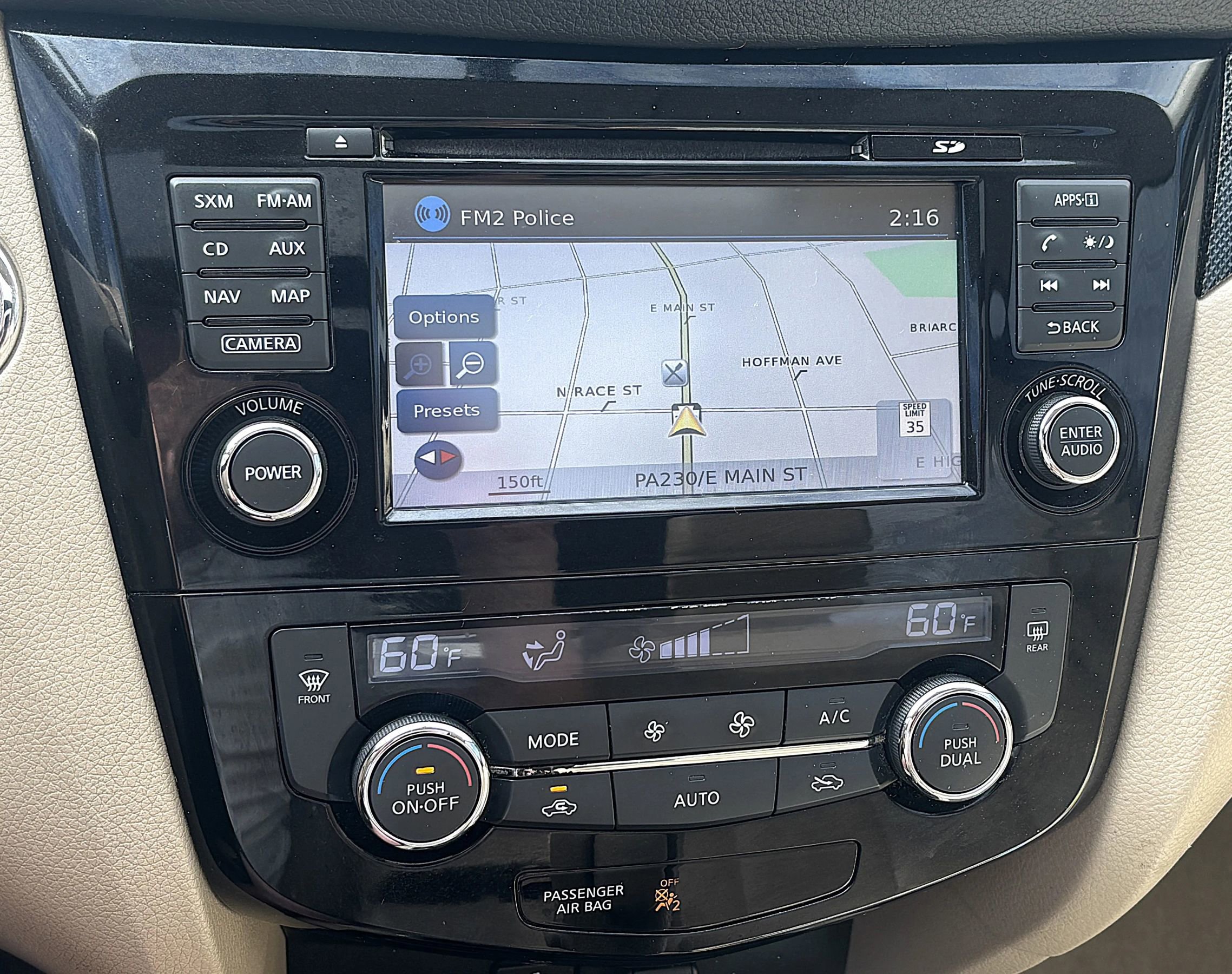 Used 2014 Nissan Rogue SL w/ SL Premium Package image 22