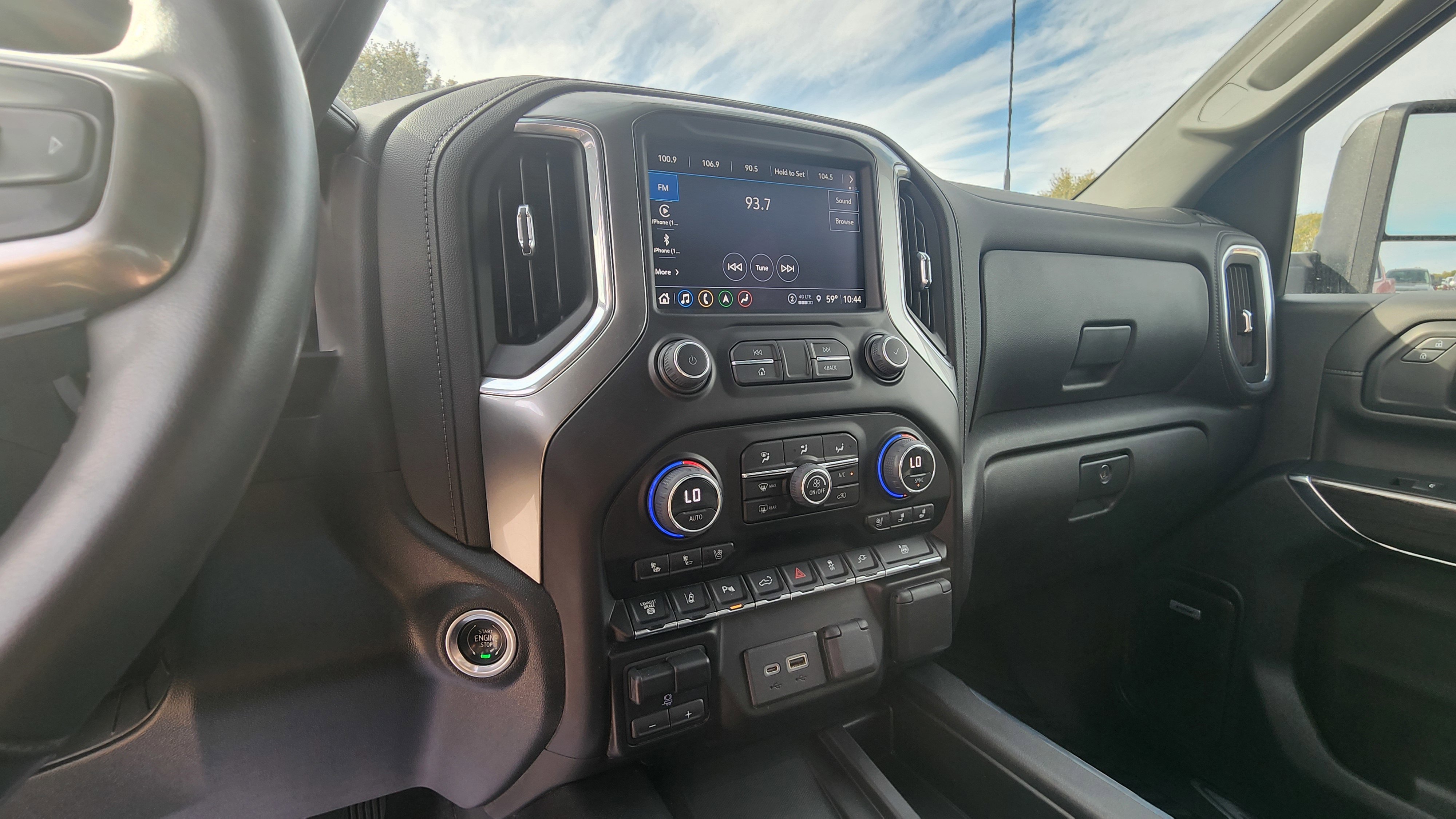 Certified 2023 Chevrolet Silverado 2500 LTZ w/ LTZ Convenience Package image 16