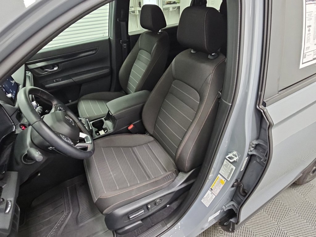 Used 2026 Honda CR-V Sport image 26