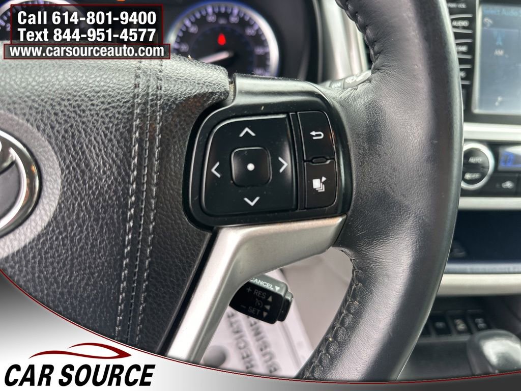 Used 2016 Toyota Highlander Limited image 18