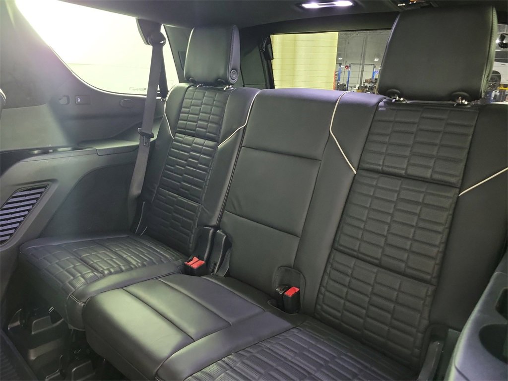 Certified 2023 Cadillac Escalade Sport Platinum w/ LPO, ONYX Package image 11