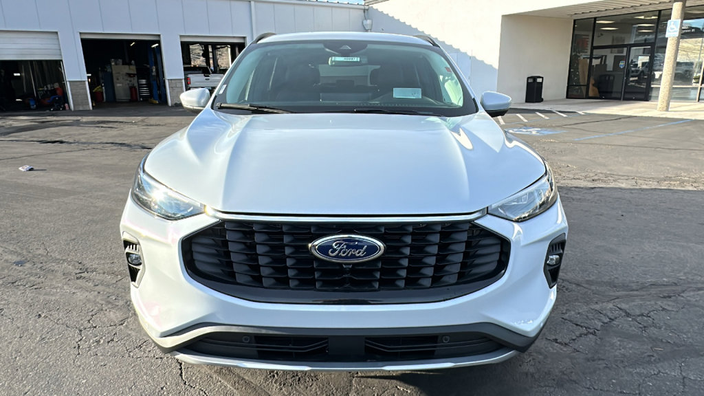 New 2026 Ford Escape Platinum w/ Premium Technology Package AWD/4WD image 8