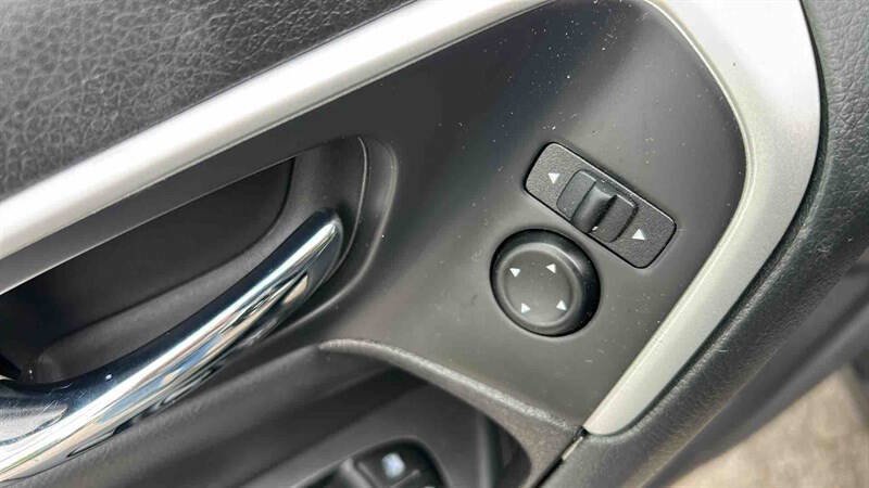Used 2018 Nissan Altima 2.5 SV FWD image 15