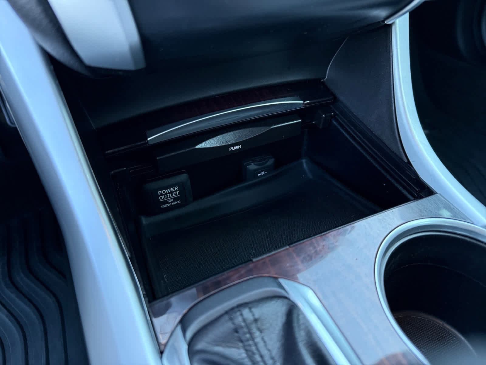 Used 2017 Acura TLX w/ Technology Package image 20