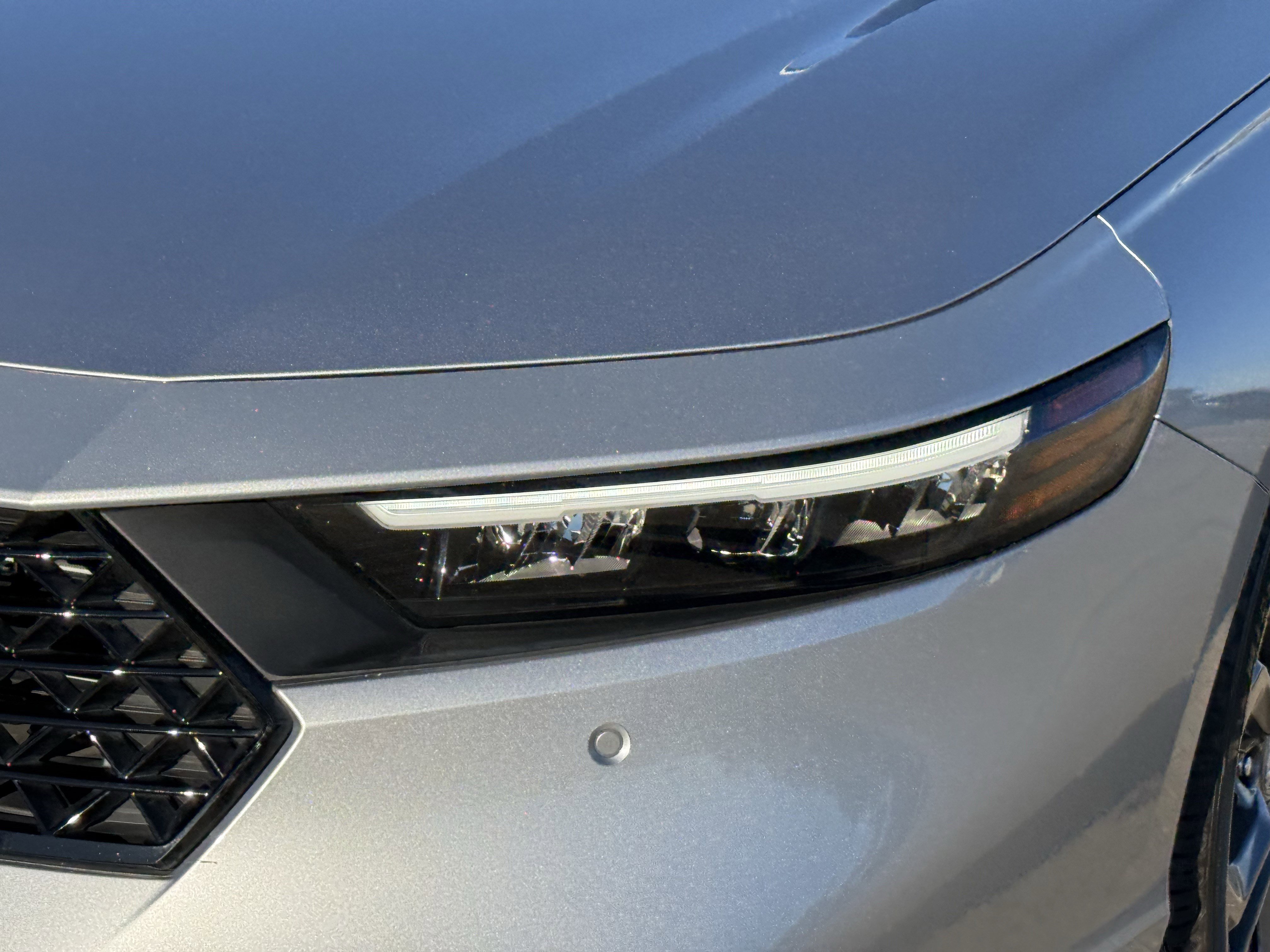 Used 2023 Honda Accord EX-L image 12