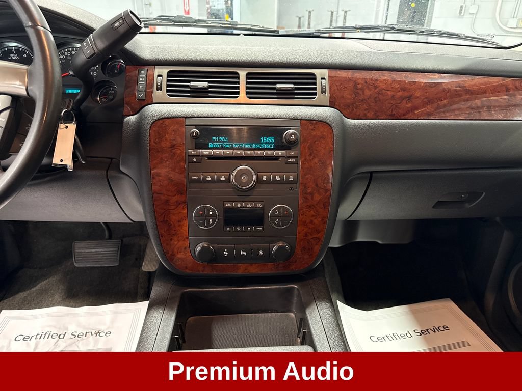 Used 2011 Chevrolet Avalanche LT w/ Regional Value Package AWD/4WD image 12