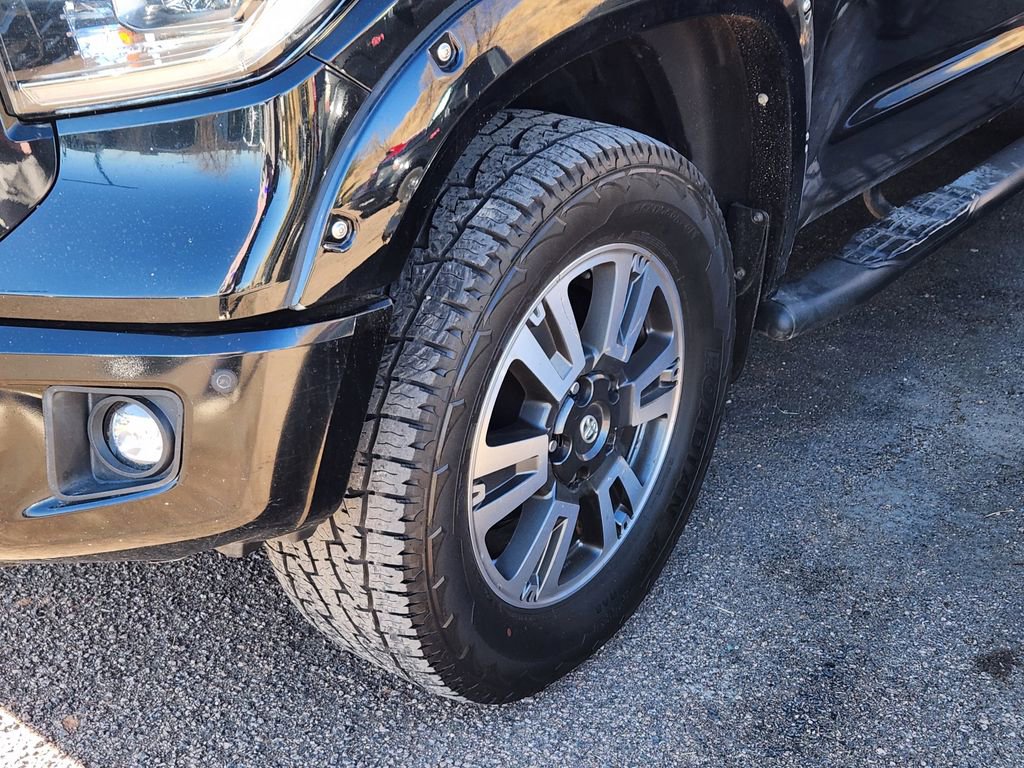 Used 2018 Toyota Tundra SR5 w/ TRD Sport Package image 6