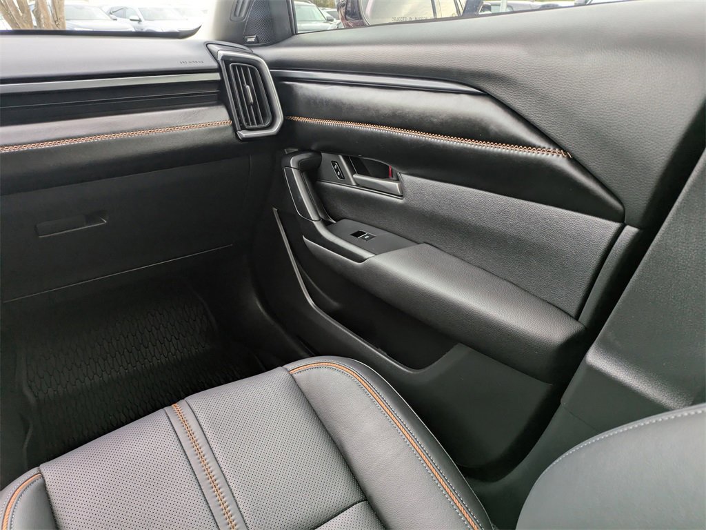 Used 2025 MAZDA CX-50 AWD 2.5 Hybrid w/ Weather Package image 21