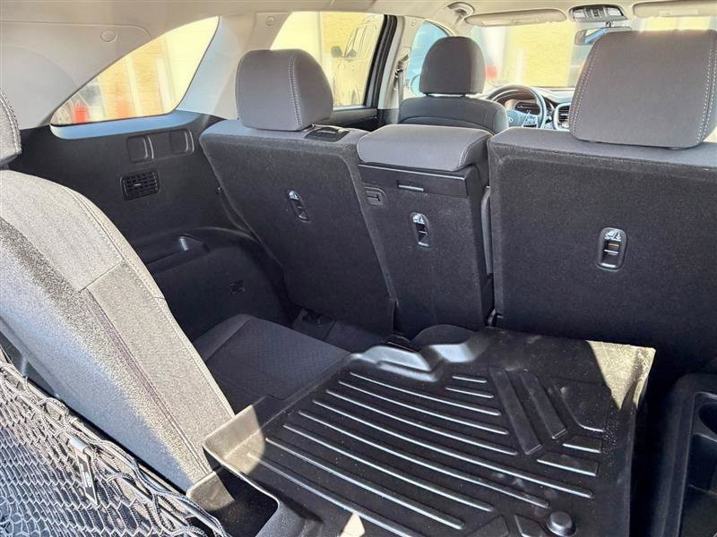 Used 2020 Kia Sorento S AWD/4WD image 9